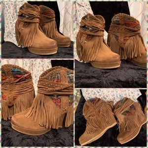 Naughty monkey Boho wedge booties with fringe